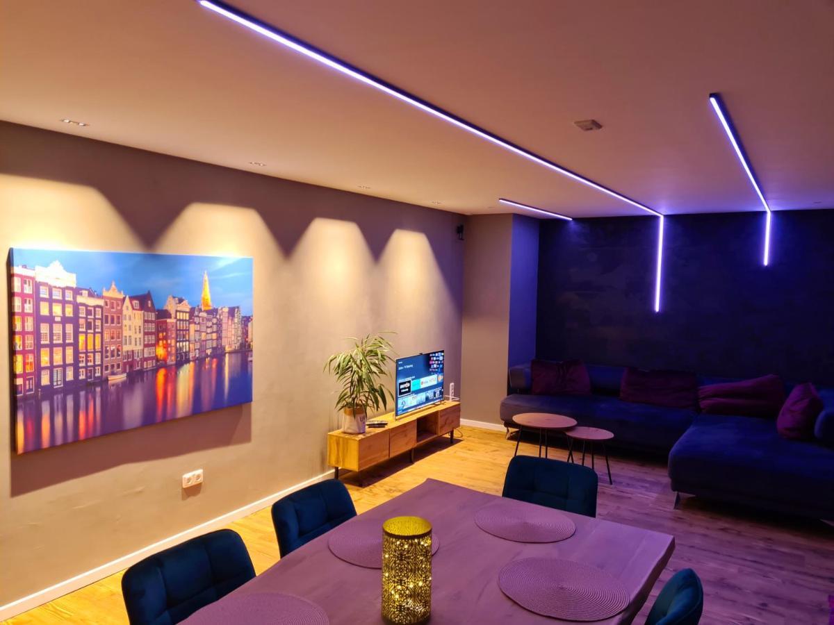 Moderne Ferienwohnung Mit Aussicht Бад-Ейнгаузен Екстер'єр фото