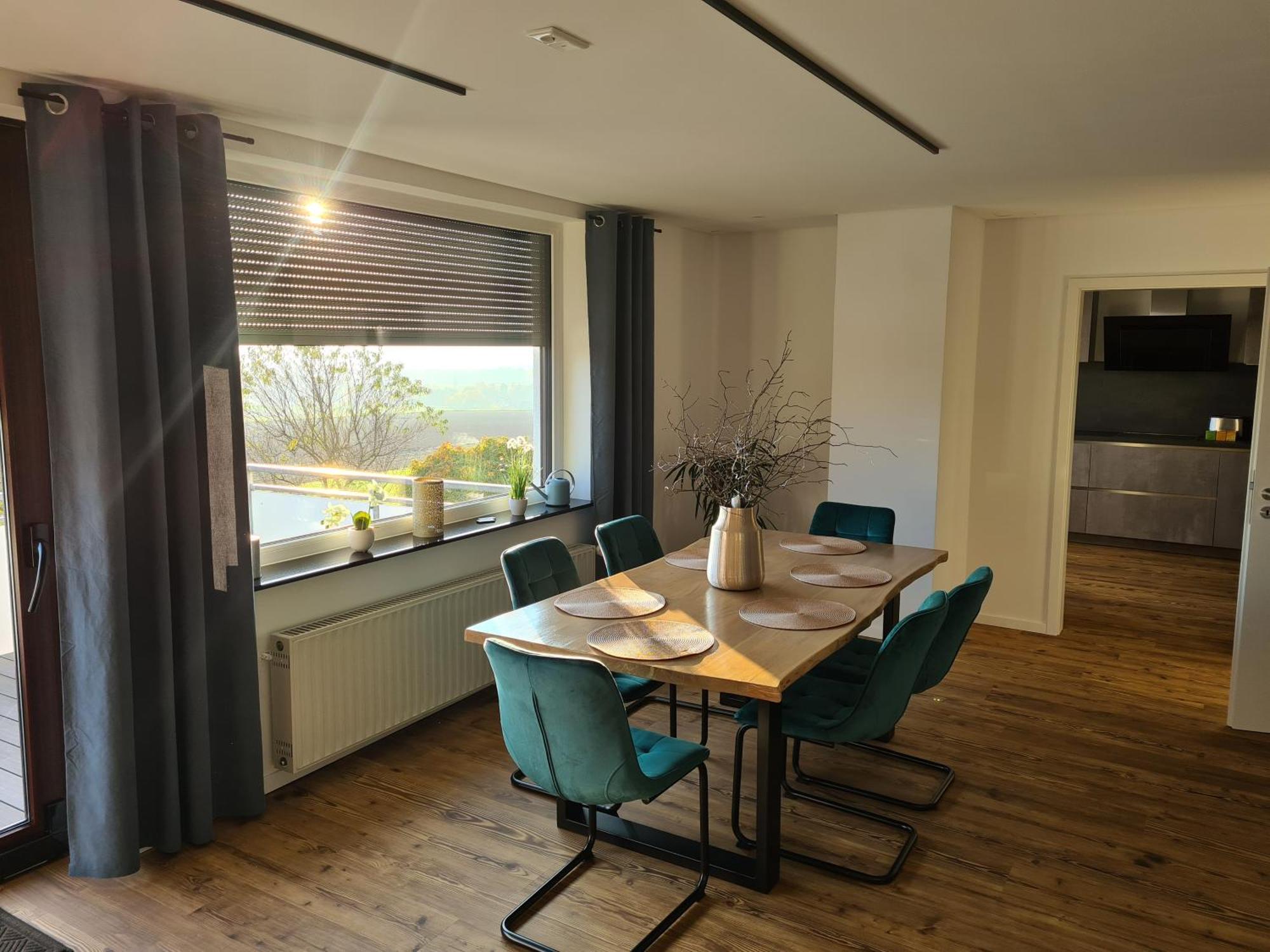 Moderne Ferienwohnung Mit Aussicht Бад-Ейнгаузен Екстер'єр фото
